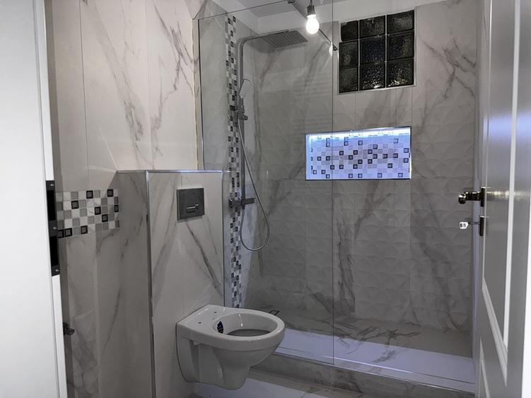 Casă cu 4 camere cu Teren 180 Mp în Domenii