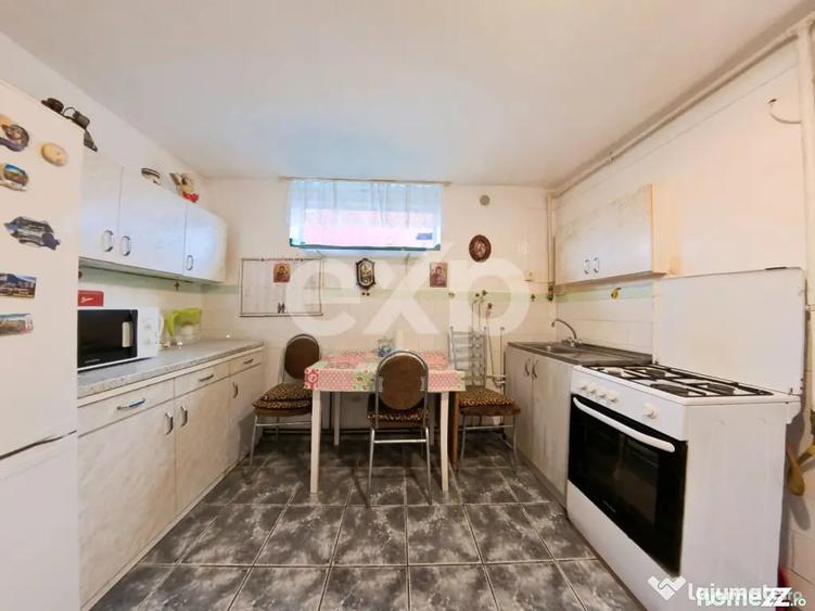 Casă cu 4 camere cu Teren 95 Mp în Central