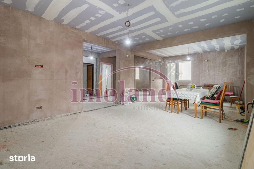 Casă cu 6 camere cu Teren 337 Mp în Herăstrău