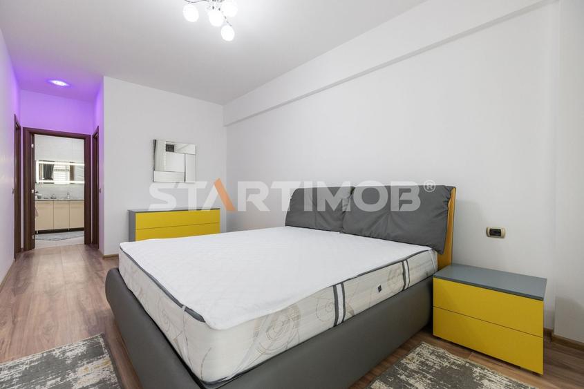 Apartament cu 3 camere decomandat, mobilat în Tractorul