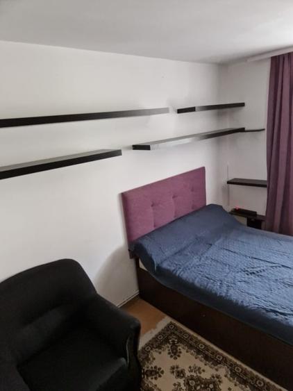 Apartament cu 3 camere semidecomandat, mobilat în Bucureștii Noi