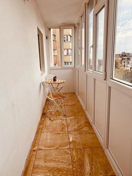 Apartament cu 2 camere decomandat în Exterior Vest