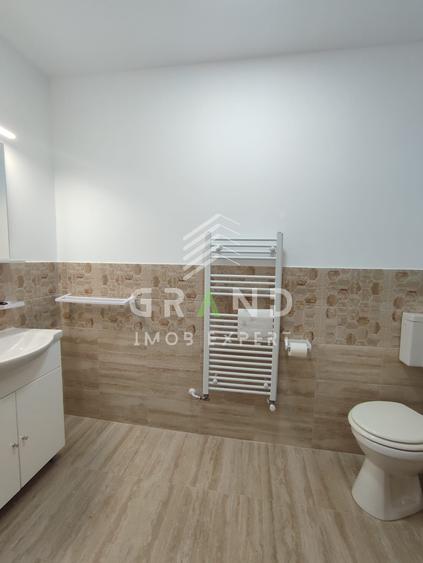 Spațiu comercial, de 90 mp, în Central