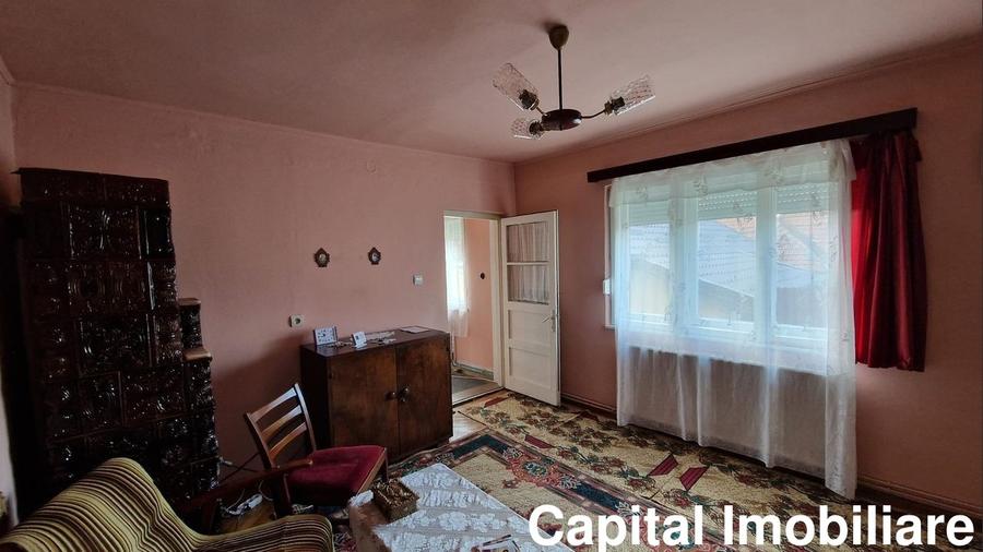 Casă cu 2 camere cu Teren 266 Mp în Central