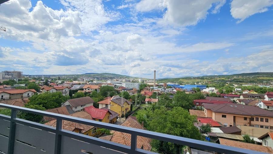 Apartament cu 2 camere semidecomandat în Mărăști