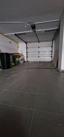 Casă individuală cu 5 camere cu Canalizare în Tomis II