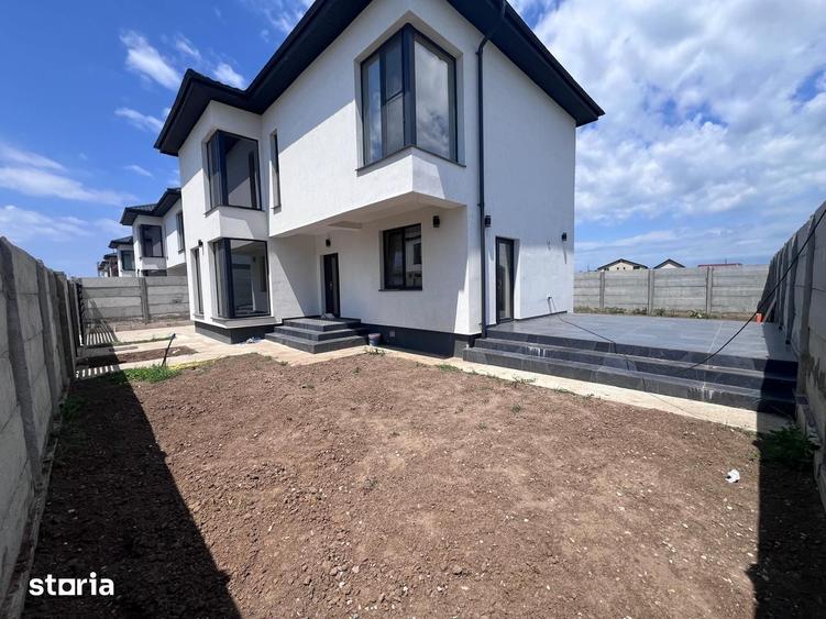Casă cu 4 camere cu Teren 332 Mp în Cernica