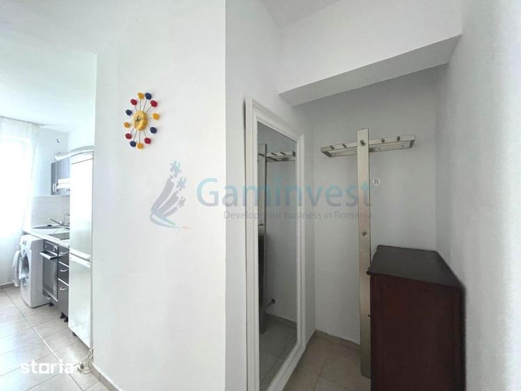 Apartament cu 2 camere semidecomandat, mobilat în Central