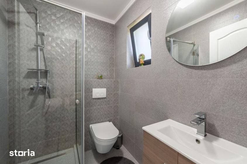 Casă cu 5 camere cu Teren 500 Mp în Ștefănești