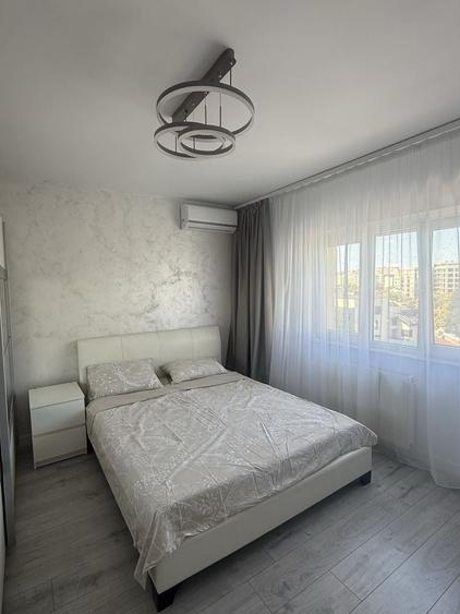 Apartament cu 2 camere decomandat în Vitan