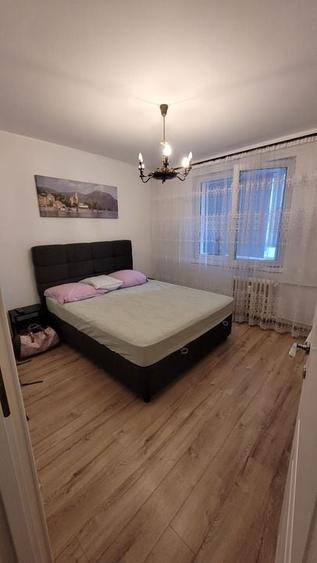 Apartament cu 2 camere semidecomandat în Berceni — fotografia 1
