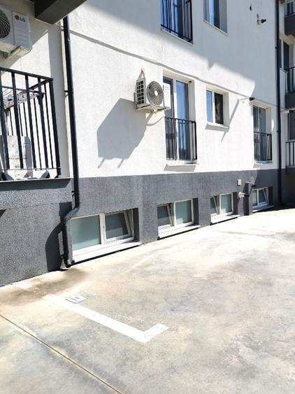 Apartament cu 2 camere semidecomandat, mobilat în Central
