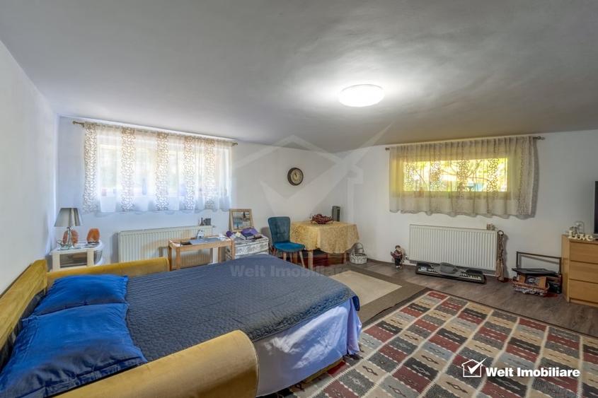 Casă individuală cu 7 camere cu Canalizare în Gruia