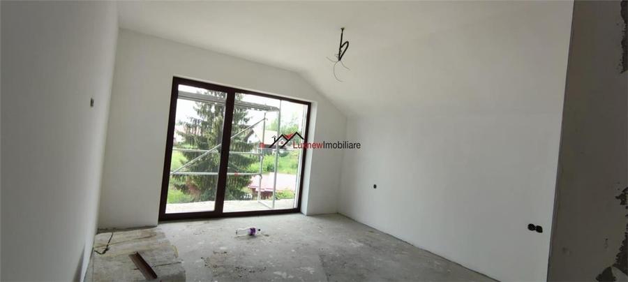Casă individuală cu 4 camere cu Teren 1000 Mp în Feleacu
