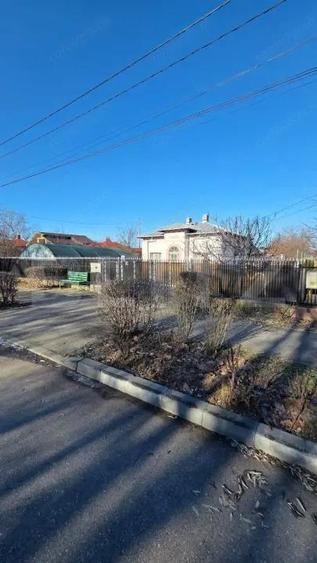 FORTAREA?A ?I CONFORT: Casa Consolidata, Teren 809 mp Gae?ti-in exclusivitate - 13