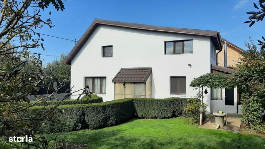 Casa la pret de apartament / La 27 km de Piata Universitatii - 1