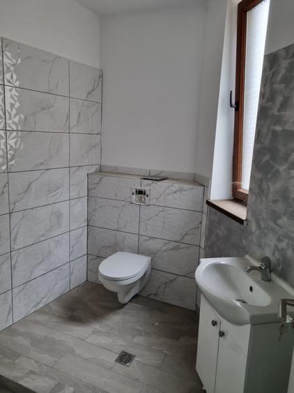 Oportunitate de Investiție: Apartament  cu potențial de impărțire în 2 unitati - 17