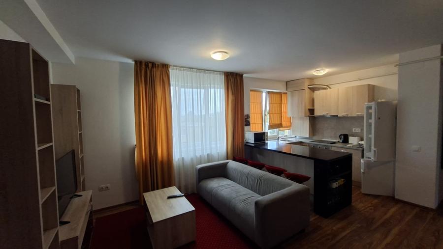 De inchiriat ap. 4 camere, Tg. Mures, 7 Noiembrie, Zona UMF - 2