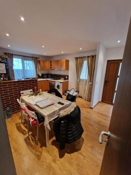 casa 197 mp, garaj, foisor, gratar, teren 780 mp la 100 m de DN 4 - 14