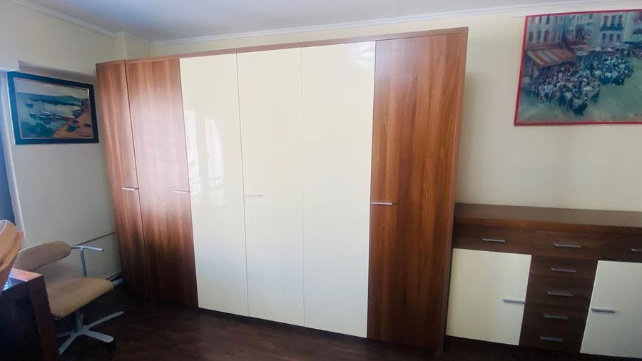 Unirii Piata Sf. Vineri - 18