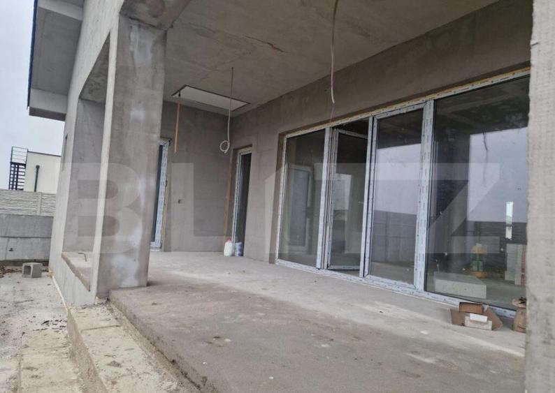 Locuin?a ideala pentru familie Casa cu 4 camere in S - 2