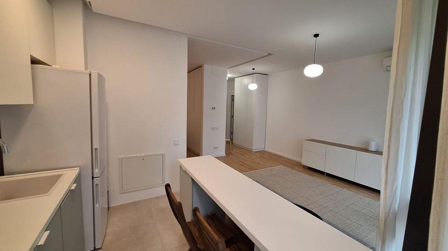 Timpuri Noi- Metrou - 5