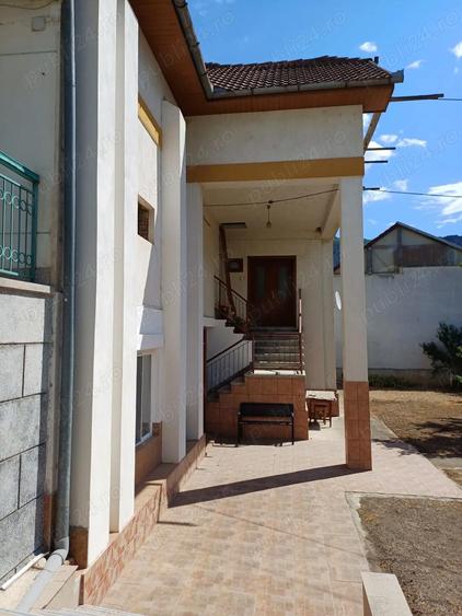 Vind casa in Baile Herculane - 9