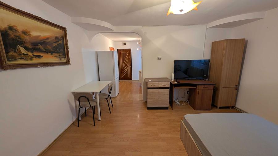 Inchiriez garsoniera confort 1 - 2