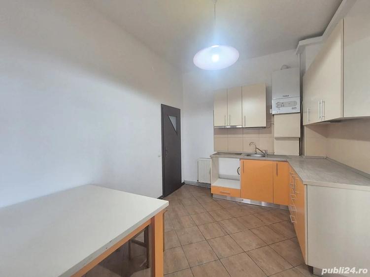 Casa cu 3 camere, gradina, zona Grivi?ei - Calugareni. - 9