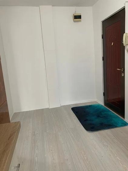 REPUBLICII-Brezeanu- 2cam, cf1, dec, 3/4, G,F,T - 79000 euro - 3