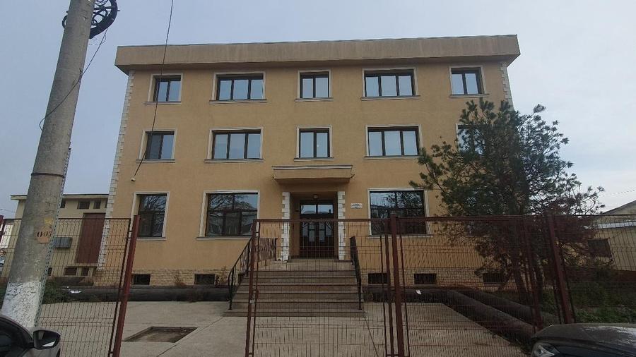 CONSTANTA / Cladire administrativa si depozitare D+P+2E - 807 mp - 1