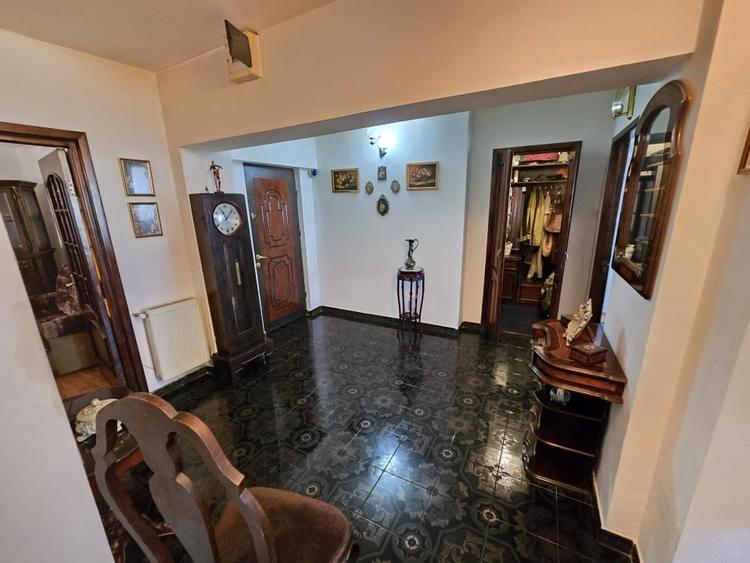 Apartament 4 camere, 117 mp, Ultracentral, etaj 6, bloc cu lift - 2