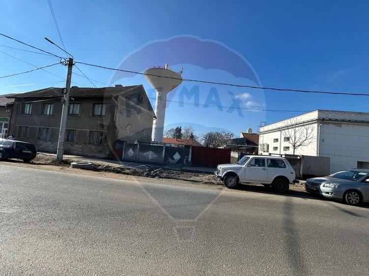 TEREN ULTRACENTRAL IN SALONTA - 1