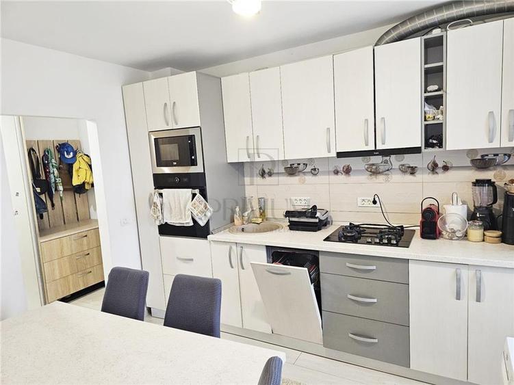 IOSEFIN - 3 Cam - Bloc Anvelopat - Garaj - Centrala Proprie - Lift - RENOVAT - 8