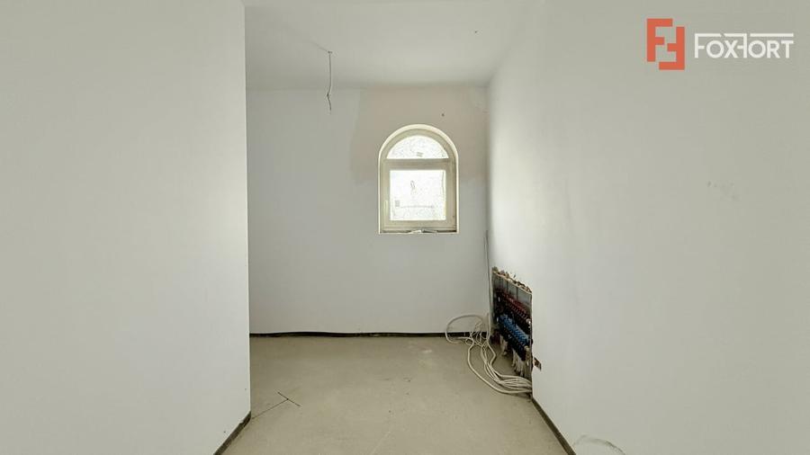 Comision 0% Casa individuala Mosnita in stil Neoromanesc cu 202 mp utili! - 11