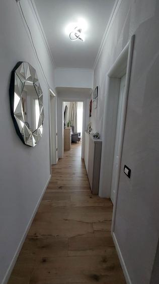 Vand apartament 3 camere in Ovidiu - 5