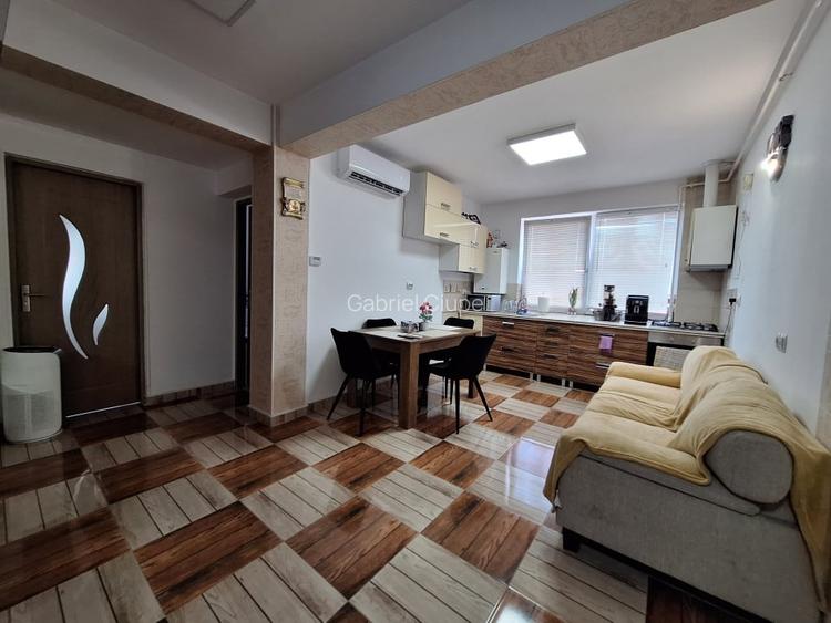 Apartament cu 3 camere, 53 mp, zona LIDL