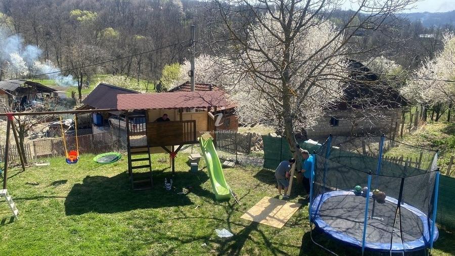 De vanzare pensiune in Valea Danului jud Arges Arges, Valea Danului 178.000 - 8