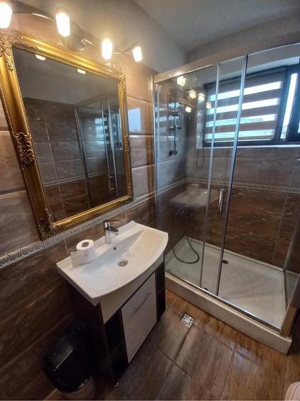 Inchiriez apartament in CENTRU in BLOC NOU cu loc de parcare inclus gratis - 3