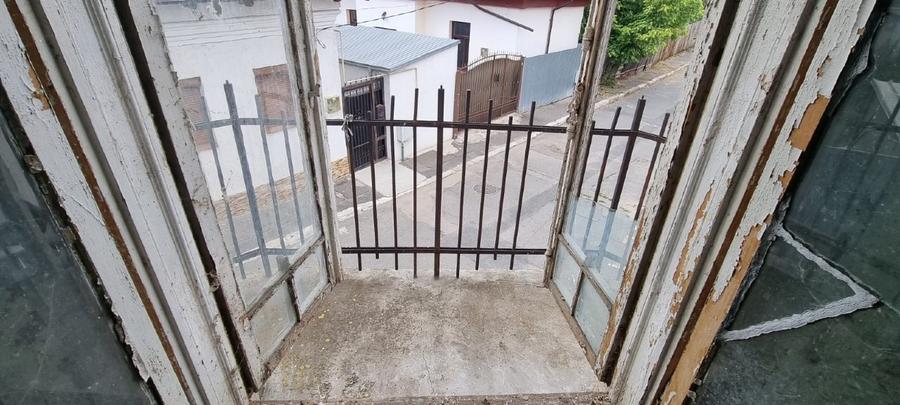 Casa delle vanzare din caramida - 8