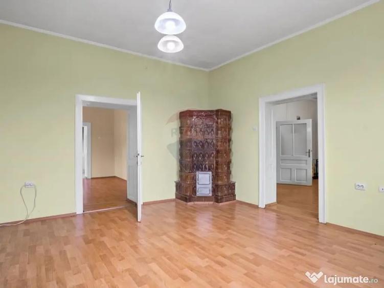 Casa si teren 2173 mp de vanzare in Tipar , la 12km de Ch... - 4