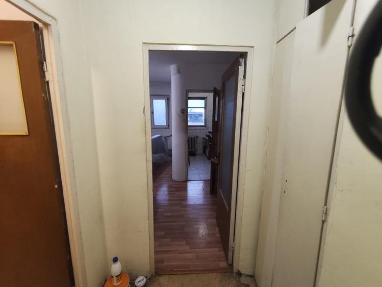 Garsonieră ideală pentru investiție, zona Gorjului- Moinesti, 200 m de metrou ! - 11