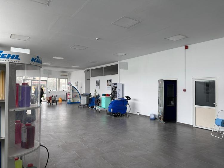 Hala Industriala 4200 mp si teren in proprietate 9200 mp Soseaua de Centura - 9