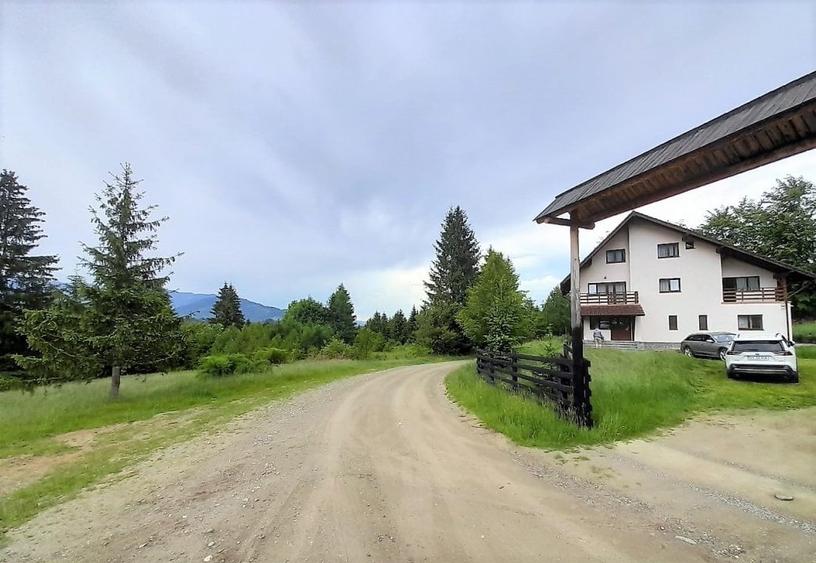 Vanzare teren intravilan Bran, 997 mp, D: 21.93 m, comision 0% - 3