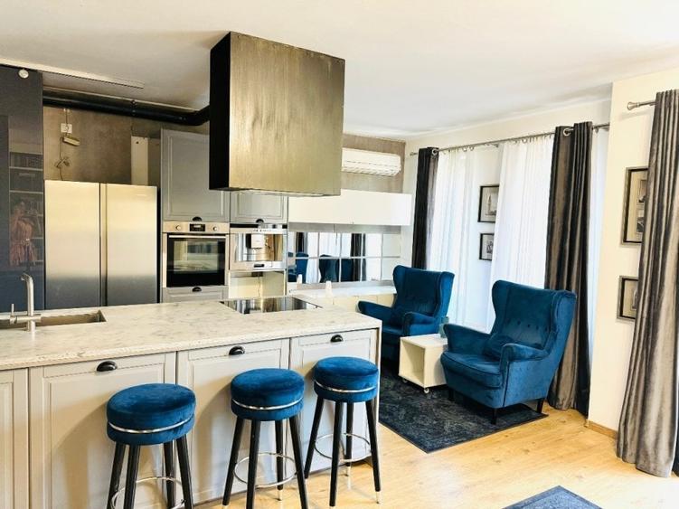 Floreasca Parc /  Rahmaninov / Mobilat Mobexpert - 5