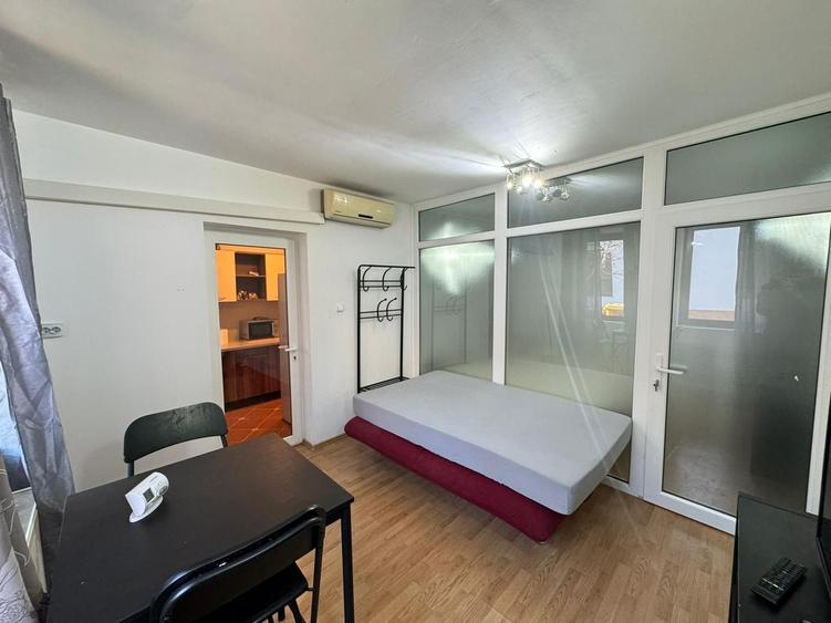 Apartament 2 camere la casa Central - 1