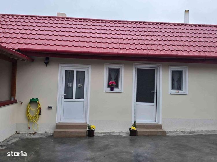 Casa de vanzare in sat Dicanesti - 11