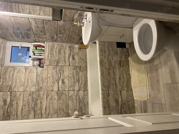 Inchiriez camera - 3