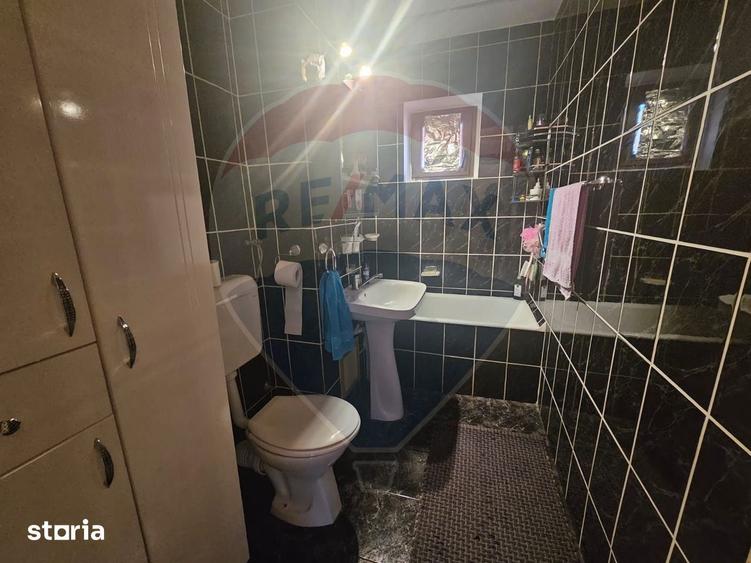 Apartament de vanzare - 7
