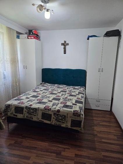 Vand apartament 2 camere - 1